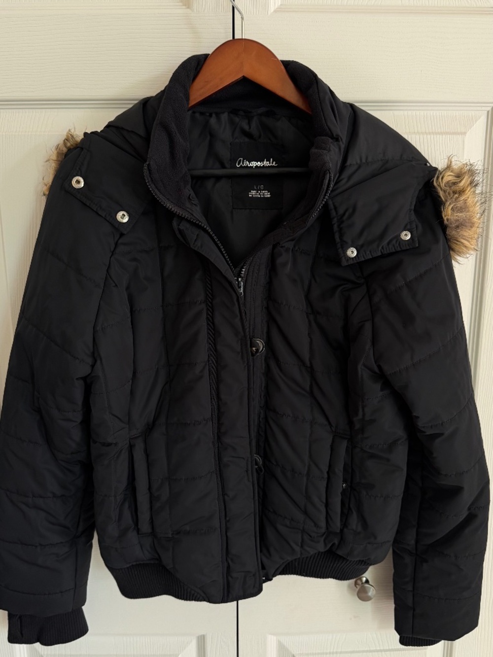 Aeropostale Women's Jacket - Black with faux fir trim hood - size large